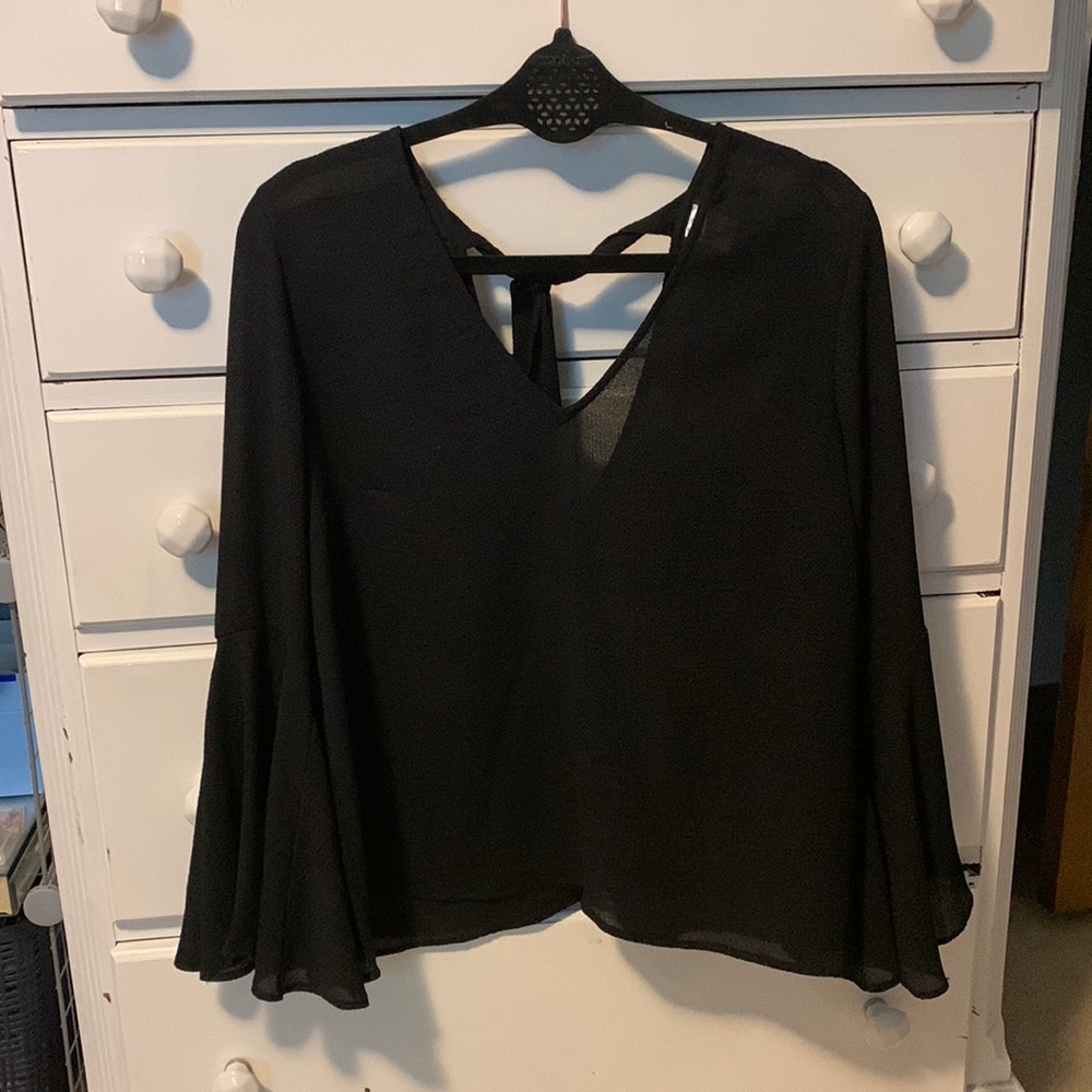 H&M black shirt
